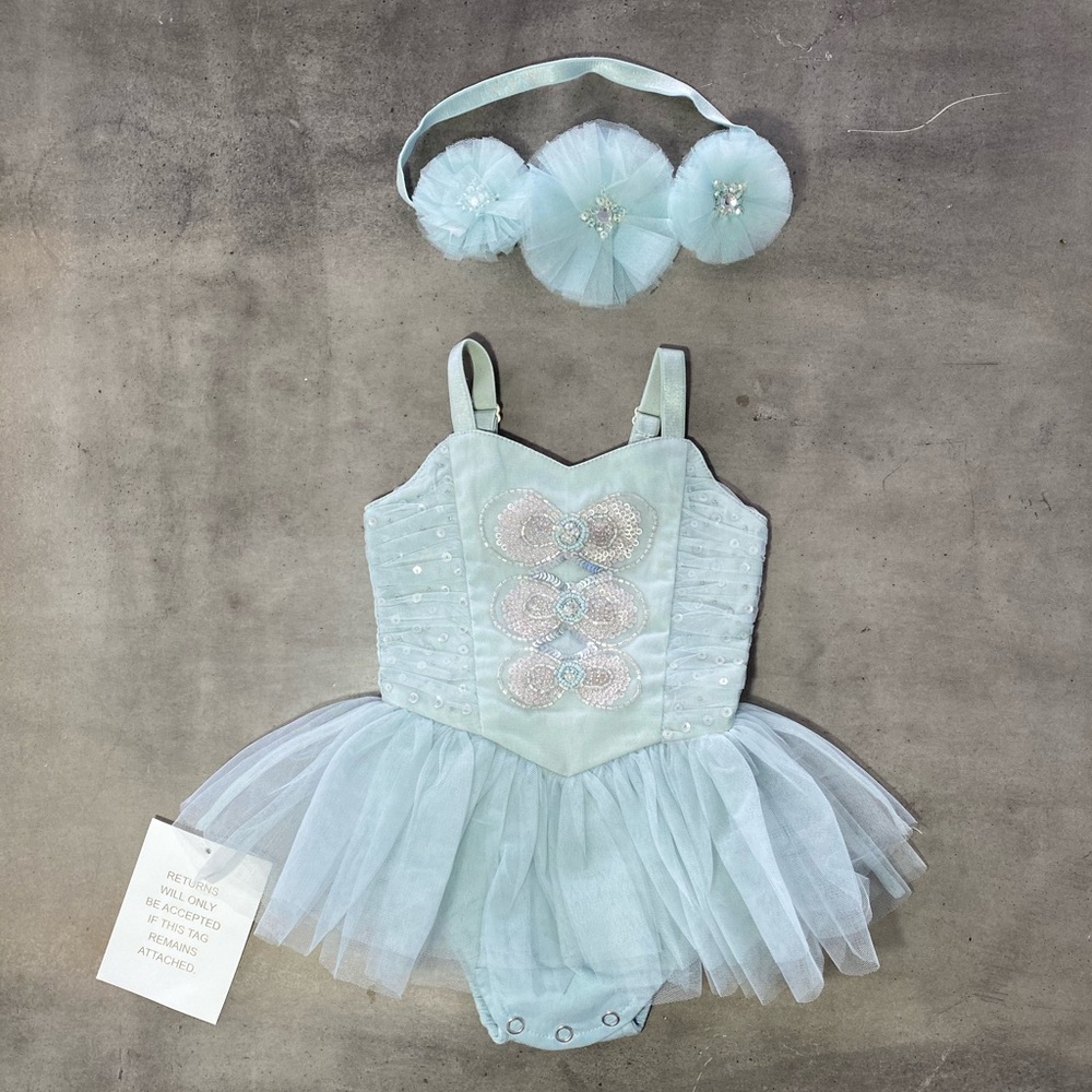 Elegant dress for first photoshoot! 0-3 M